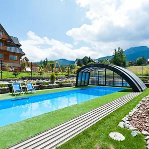 Resorts Lipki Park Z Sauna, Sun & Snow Apartment